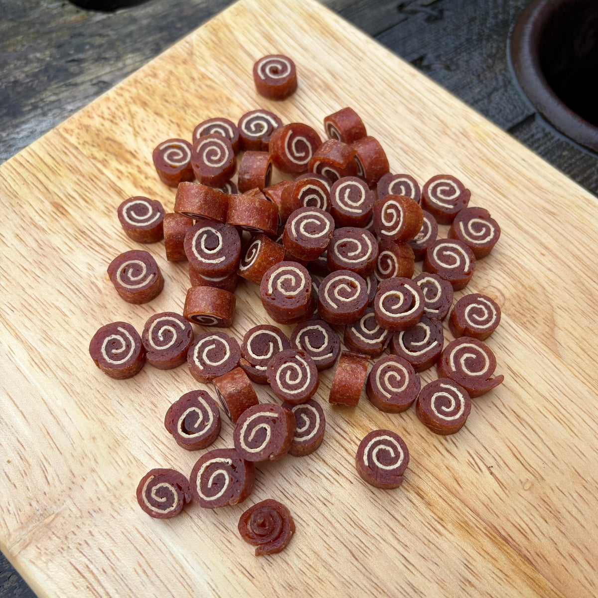 Beef, Duck & Cod rolls (low fat) 55g