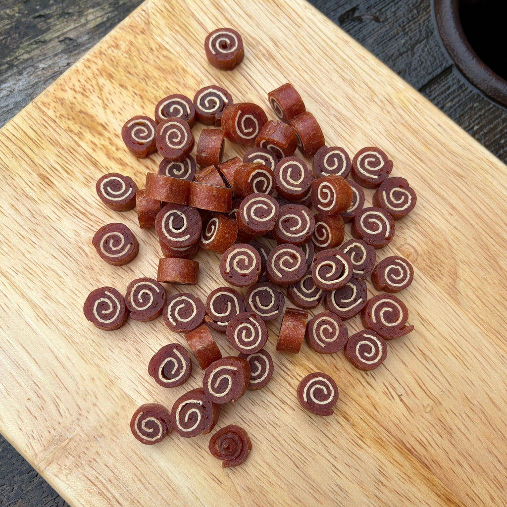 Beef, Duck & Cod rolls (low fat) 55g