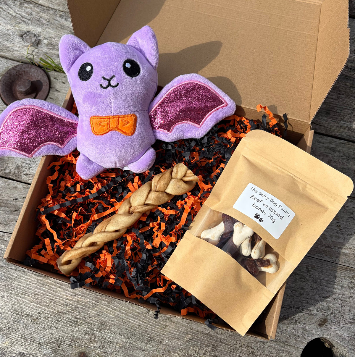 Halloween sparkly Bat 🦇 squeaky toy 👻 Goat braid & Beef bones.