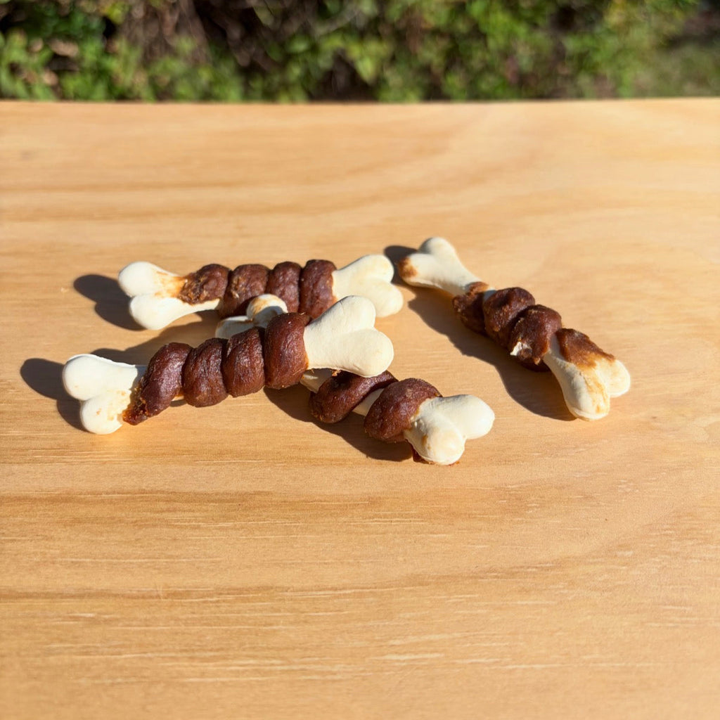 Halloween sparkly Bat 🦇 squeaky toy 👻 Goat braid & Beef bones.